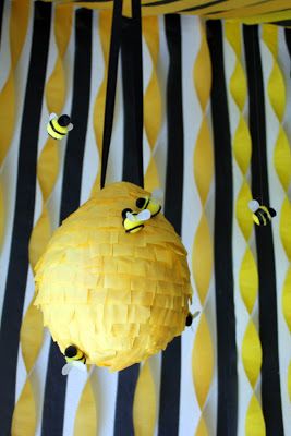 Beehive Pinata, Spelling Bee Decorations, Bee Themed Gender Reveal, Bee Themed Birthday Party, Bumble Bee Birthday, Bee Invitations, Bee Theme Party, Bee Classroom, Bee Gender Reveal