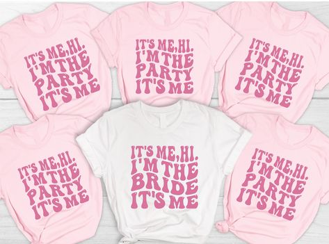 Its Me Hi Im the Bride Its Me, Its Me Hi Im the Party Its Me, Retro Groovy Engagement Bride Shirt, Gift for Bride, Funny Bachelorette Shirt It’s Me Hi I’m The Bride It’s Me, Bachelorette Shirts Funny, Funny Bachelorette Shirts, Bachelorette Party Shirts Funny, Unique Engagement Gifts, Funny Bachelorette, Retro Bride, Engagement Bride, Bachelorette Shirt