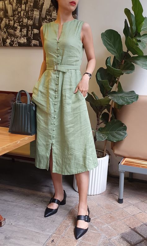 Lenin Dress Designs, Lenin Dresses Summer, Linen Dresses Summer Chic, Lenin Dress, 50 Blouse Designs, Linen Dress Pattern, Teenage Dress, Blouse Ideas, Fancy Frocks