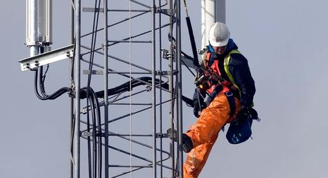 5 Terrifying Realities Of My Job As A Cell Tower Climber Tower Climber, Terminal Velocity, Iron Worker, Dangerous Jobs, Cell Tower, White Truck, Walmart Gift Cards, The Future Is Now, A Cell