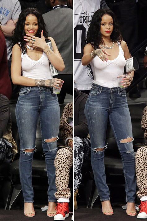 Rihanna. Ball Game Outfit, Basketball Game Outfit, Rihanna Street Style, Looks Rihanna, Legging Cuir, Mode Rihanna, Rihanna Outfits, Rihanna Looks, Game Outfit