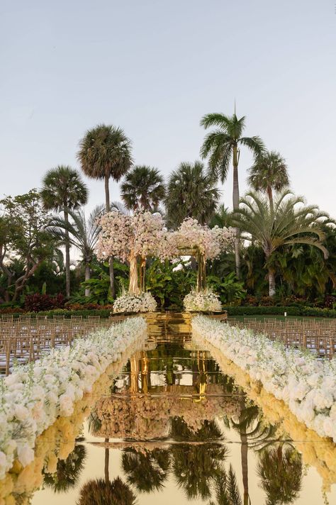 Fairytale Wedding Ceremony Decor, Mirror Aisle Runner, Glam Wedding Ceremony, Mirror Aisle, Fairytale Wedding Ceremony, Floral Chuppah, Wedding Ceremony Setup, White Wedding Decorations, Dream Wedding Reception