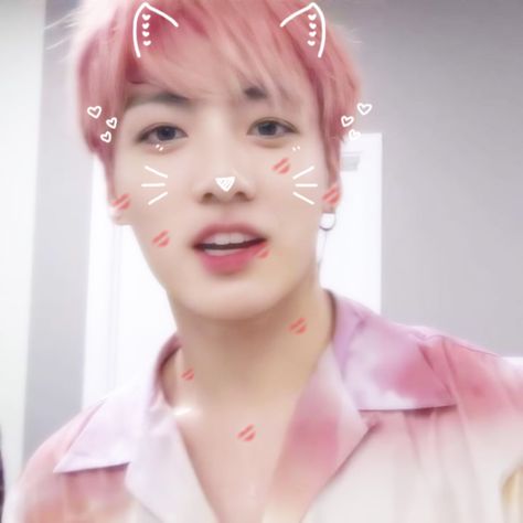 Jungkook Strawberry, Kitty Icon, Lock Screen, Strawberry Shortcake, Jeon Jungkook, Hello Kitty, Bts, Quick Saves