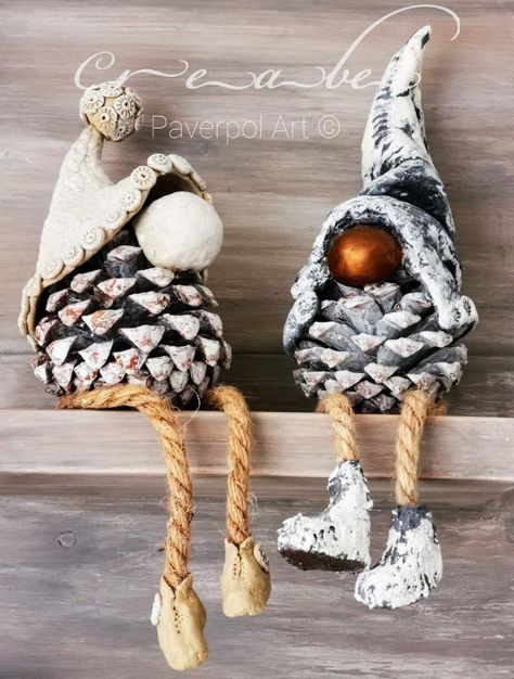 Pinecone Crafts Christmas, Cone Crafts, Pine Cone Art, Handmade Christmas Crafts, Cones Crafts, Pine Cone Crafts, Candy Christmas Decorations, Gnomes Crafts, Holiday Crafts Christmas