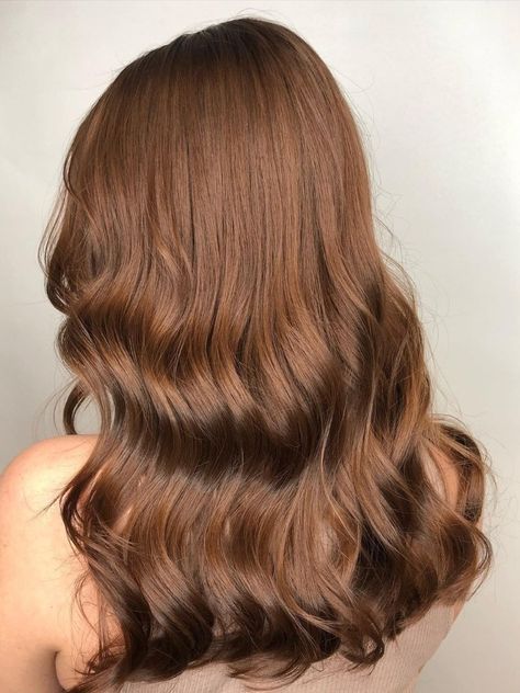 Colours For 2023, Brown Hair Colours, Coffee Hair Color, Hazelnut Hair, Hair Color Brown Chestnut, Brown Hair Color Shades, Caramel Brown Hair, Warm Brown Hair, Chestnut Brown Hair