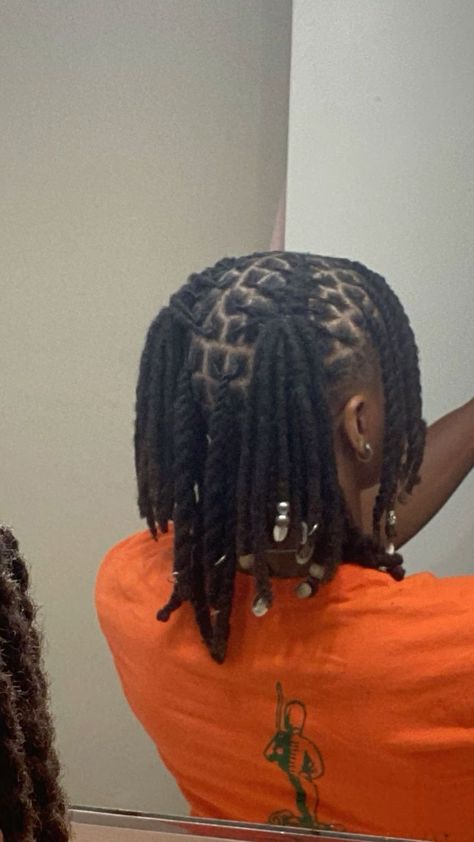 Loc Styles For Studs, Dreads Hairstyles Men, Locs Styles Women, Neck Length Loc Styles For Women, Barrow Twist Dreads, Braiding Over Locs, 4c Locs Styles, Thick Locs Hairstyles, Small Loc Styles