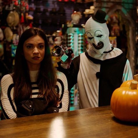 All Cheerleaders Die, Terrifier 2, Art The Clown, Horror Icons, Anna Kendrick, The Clown, 2 Movie, Low Budget, Box Office