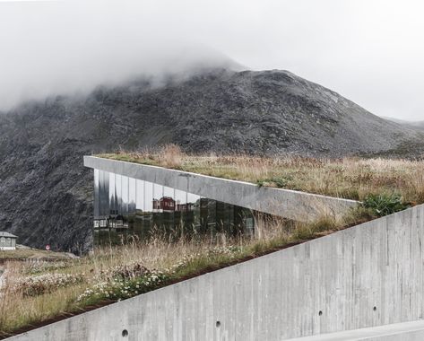 Reiulf Ramstad Arkitekter, Rasmus Hjortshøj · Trollstigen Visitor Centre · Divisare Underground House, Ski Cabin, Memorial Ideas, Earth Sheltered, Underground Homes, Earth Homes, Architecture Rendering, Architecture Exterior, Visitor Center