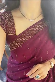 Blouse Designs Fancy, Stylish Mangalsutra, Golden Blouse Designs, Golden Blouse, Cutwork Blouse, Blouse Designs Catalogue, New Saree Blouse Designs, Traditional Blouse Designs, Latest Model Blouse Designs