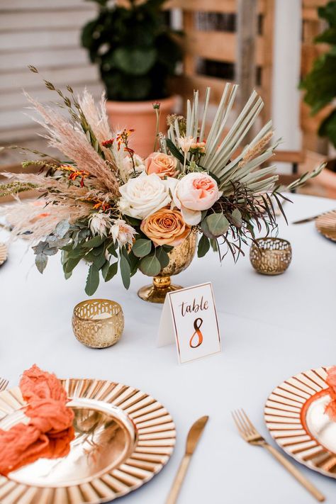 Simple candle centerpieces