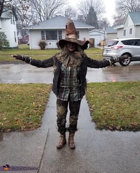 Diy Scary Scarecrow Costume, Scare Crow Halloween Costume, Diy Scary Scarecrow, Creepy Scarecrow Costume, Scarecrow Costume Diy, Crow Halloween Costume, Scarecrow Costume Women, Scary Scarecrow Costume, Scarecrow Cosplay