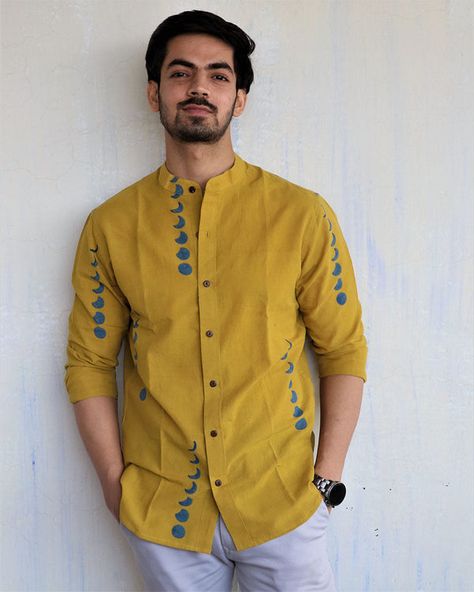 Mens Wear Shirt, Modern Shirts For Men, Mustard Shirt Outfit Men, Mens Shirts Design Ideas, Shirt Models For Men, Block Print Shirts For Men, Mens Stylish Outfits, Mens Shirts Design, Men's Shirts Style