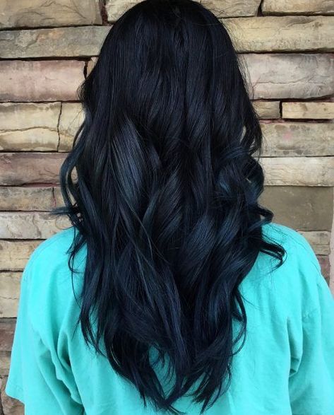 16 Stunning Midnight Blue Hair Colors to See in 2019 #blueishblackhair Midnight Blue Hair Color, Midnight Blue Hair Dye, Blue Hair Dye, Midnight Blue Hair, Blond Rose, Blue Black Hair Color, Blue Hair Color, Dyed Hair Blue, Blue Black Hair