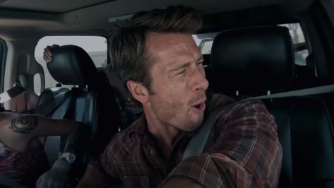 Twisters Is On The Way To A Behemoth Opening Weekend, And Glen Powell's Comments About The Stunts Make Me Even More Pumped Glen Powell Twister Movie, Tyler From Twisters, Glenn Powell Twisters, Twisters Glen Powell, Tyler Owens Twisters, Glen Powell Gif, Glen Powell Twisters, Twisters Movie 2024, Tornado Wrangler