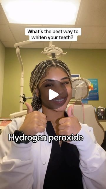 CT Teeth Whitening & Tooth Gems 💎 on Instagram: "Did you know that hydrogen peroxide is the only product that whitens your teeth? 

Using other products like coconut oil, charcoal toothpaste, purple toothpaste and baking soda only lift off extrinsic staining and some can be abrasive on the teeth. 

In order to whiten your teeth from the inside out you want to get your teeth professionally whitened with gels that contain hydrogen peroxide. You can also buy whitening strips and trays that contain hydrogen peroxide. 

To sum up, hydrogen peroxide is the only product that can lift stains out from within the teeth 🦷 

•

Book your professional teeth whitening with @diamondglowsmiles 🦷✨

•

Bookings available now 📆

•

•

#reels #instagramreels #teethwhitening" How To Whiten Teeth With Peroxide, Best Teeth Whiteners, How To Whiten Teeth At Home, How To Whiten Teeth With Baking Soda, How To Whiten Your Teeth After Braces, Whiter Teeth, Teeth Whiting At Home Hydrogen Peroxide, How To Whiten Teeth With Baking Soda And Peroxide, Peroxide Teeth White