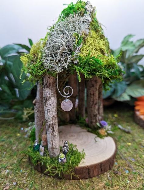 Mini Handmade Natural Fairy House for your Fairy Garden or Tiny Garden with Fairies or Gnomes - Wood Indoor Fairy House Fairy Snacks, Indoor Fairy Gardens, Fairy Tree Houses, Fairy Garden Furniture, Tiny Garden, Fairy House Diy, Fairy Garden Designs, Fairy Garden Crafts, Fairy Furniture