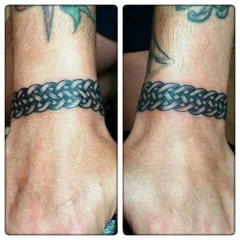 Celtic wrist bands tattoo. Hand Band Tattoo, Bands Tattoo, Braclet Tattoo, Bracelet Tattoo For Man, Wrist Band Tattoo, Wrist Bracelet Tattoo, Spade Tattoo, Father Tattoos, Hand Band