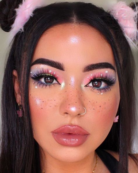 Edc Makeup Ideas Festivals, Edc Makeup, Glitter Tears, Coachella 2024, Mekap Mata, Real Barbie, Rave Fits, Doll Eye Makeup, Pride Makeup