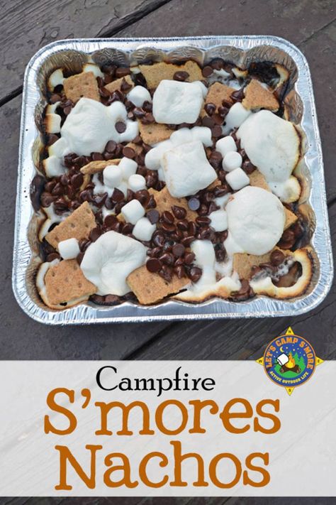 30+ camping recipes the whole family will love... including foil dinners, sweet treats, breakfast ideas, snacks, salads and more! Camping Dessert Recipes, Campfire Smores, Campfire S'mores, Foil Dinners, Camping Desserts, Camping Snacks, Campfire Food, Dessert Dips, Oreo Dessert