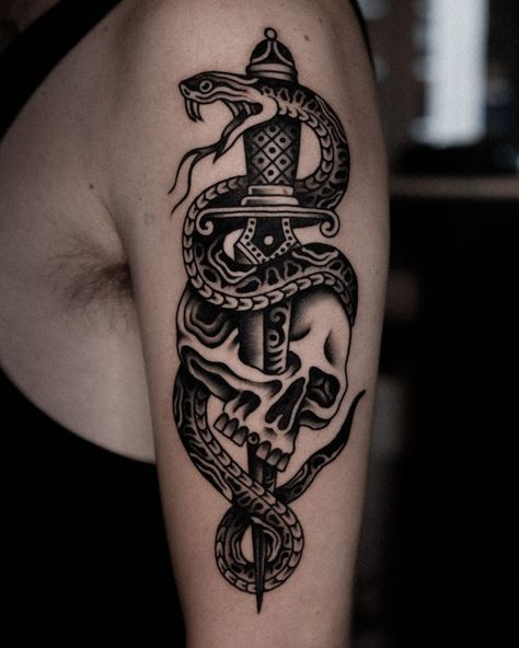 Trad Snake Tattoo, American Traditional Dagger Tattoo, Snake Tattoo Traditional, Traditional Black And Grey Tattoos, Dark Traditional Tattoo, Snake Traditional Tattoo, Black Traditional Tattoo Flash, Two Snakes Tattoo, Black And Grey Traditional Tattoo