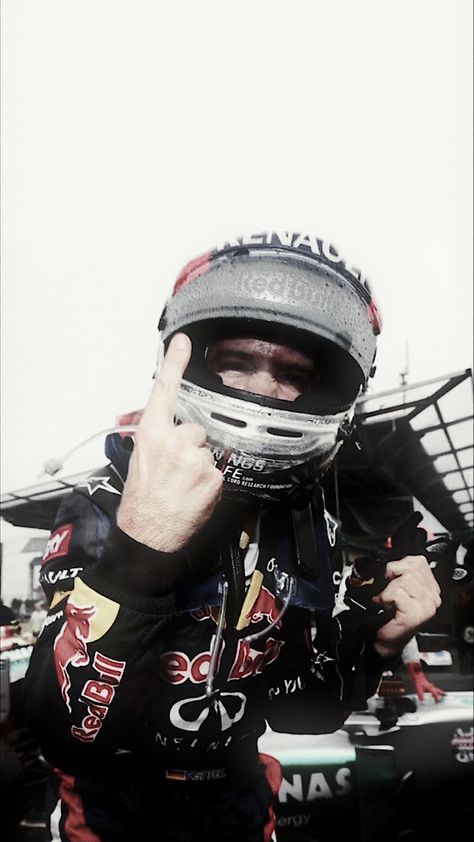 Formula 1 Iphone Wallpaper, Cold Pictures, Bulls Wallpaper, F1 Poster, Sebastian Vettel, Red Bull Racing, Racing Driver, F1 Drivers