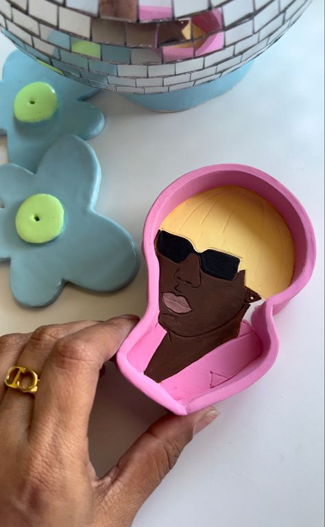 Tyler The Creator Clay, Airclay Ideas, Cool Ceramics, Easy Clay Sculptures, Clay Dish, Clay Products, Clay Designs, Clay Set, Diy Air Dry Clay