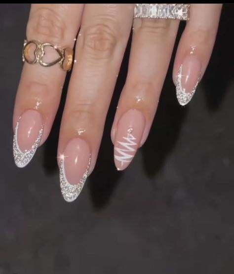 Holiday Nails French Tip Sparkle, French Tip And Snowflake Nails, Christmas Nails Inspo 2023, December Nails Simple Almond, White Almond Christmas Nails, Nude Holiday Nail Designs, Simple Christmas Nails Almond Shape, Ballerina Nails Christmas, Nude Christmas Nails Acrylic