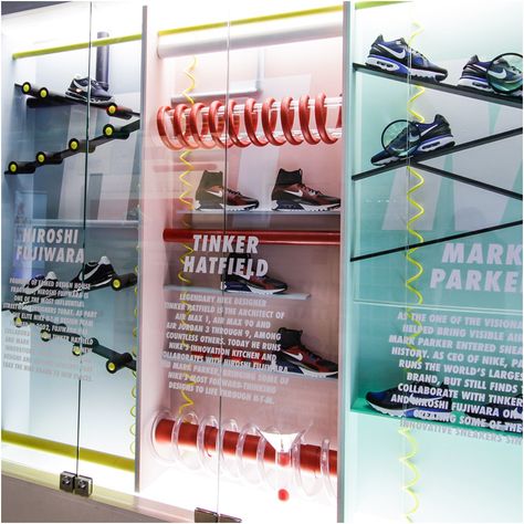 Eyewear Retail, Nike Outlet Store, Retail Store Interior Design, Air Max Day, Retail Inspiration, Store Windows, Store Design Interior, Inspiring Spaces, Central Station