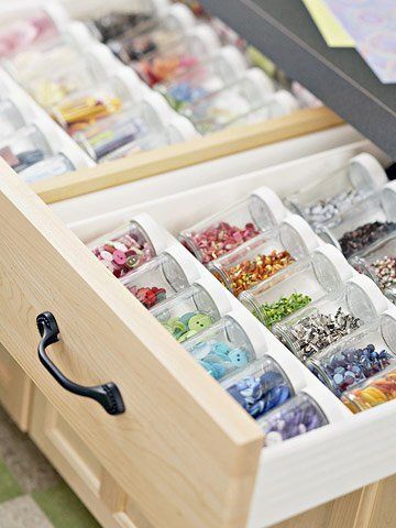 Types Of Beads, Spice Organization Drawer, Scrapbook Organization, Dream Craft Room, Jewelry Cleaning, Scrapbook Room, Bead Storage, Mini Storage, Office Crafts