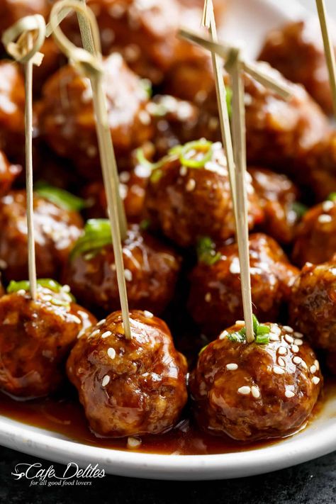 Meatballs Teriyaki, Meatballs Asian, Meatball Appetizers, Meatballs Recipes, Recipe Appetizers, Teriyaki Meatballs, Cocktail Meatballs, New Year's Eve Appetizers, Sweet And Sour Meatballs