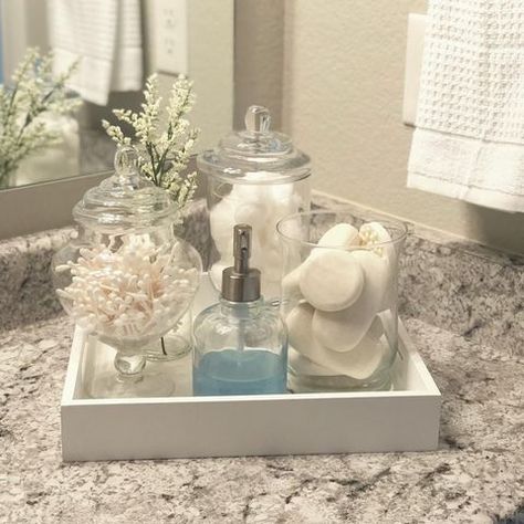 Small Sink Decor Bathroom, How To Organize Your Bathroom, Bathroom Sink Decor Countertops, Small Bathroom Counter Decor, Cozy Bathroom Decor, Feature Bathroom, Bathroom Counter Decor Ideas, Elegant Bathroom Ideas, Elegant Bathroom Decor