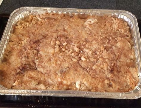 Apple Pie Cake, Pastas Recipes, Apple Dump Cakes, Fruit Crisp, Apple Pie Filling, Ice Cream Toppings, Dump Cake, Cake Mix Recipes, Apple Pies Filling