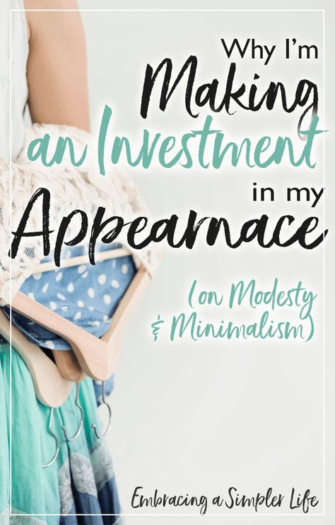 Where living modestly and minimally meet: why it might be okay for a Christian woman to take care in her appearance... Embracing Femininity, 1950s Woman, Happy Homemaking, Purposeful Living, Christian Homemaking, Modest Wardrobe, Biblical Marriage, Retro Housewife, Modest Style