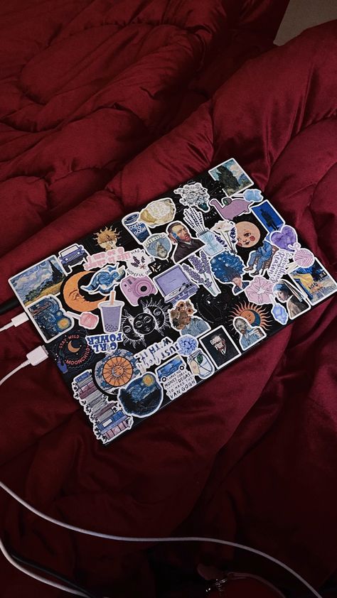 Sticker Covered Laptop, Macbook With Stickers Aesthetic, Stickers On Laptop Aesthetic, Laptop Covered In Stickers, Laptop With Stickers Aesthetic, Hp Laptop Aesthetic, Laptop With Stickers, Decorated Laptop, Stiker Laptop