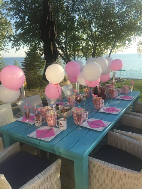 How To Organize the Perfect Cottage Getaway | Best ideas for a Bachelorette or girls weekend! Bachelorette Party Cottage, Cottage Bachelorette Party Ideas, Bachelorette Cottage Weekend, Girls Cottage Weekend, Girls Cabin Weekend Ideas, Bachelorette Cottage, Jenn Bachelorette, Cottage Bachelorette Party, Cottage Bachelorette