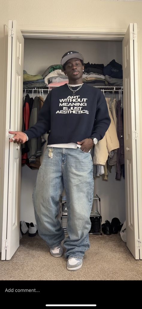 Streetwear Fashion Masc, Summer Fits Black Men Streetwear, American Outfit Men, Indie Streetwear Fashion, Street Wear Guys, Guys Clothing Styles Streetwear, Winter Masc Outfits, Baggy Clothes Aesthetic Men, Y2k Aesthetic Outfits Men