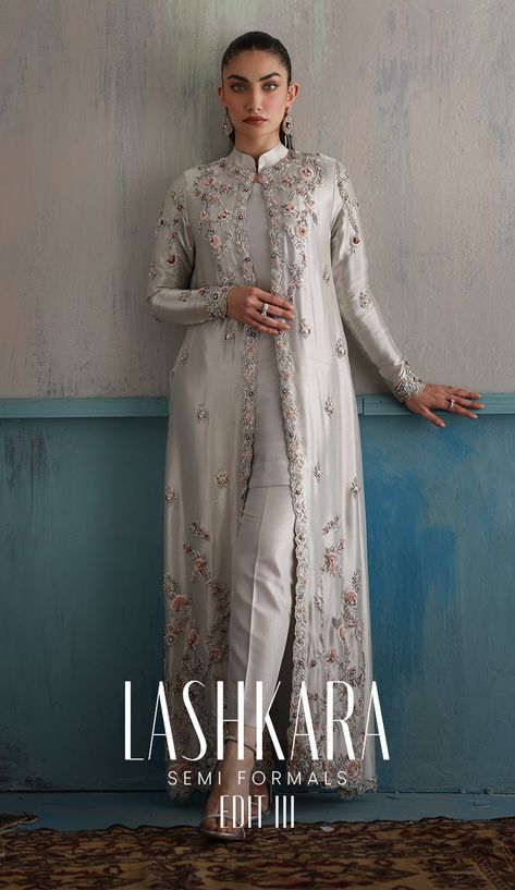 Rozina Munib & Women Dresses Designer Pakistani Women Dresses, Pakistani Formal Dresses, Punjabi Fashion, Pakistani Fancy Dresses, Pakistani Fashion Party Wear, Women Dresses Classy, Fancy Dresses Long, Designer Party Wear Dresses, Designer Dresses Casual