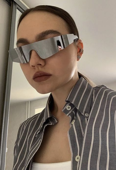 Futuristic Glasses, High Fashion Shoots, Wrap Around Sunglasses, Glasses Outfit, Futuristic Sunglasses, Luxe Jewelry, Futuristic Fashion, Fashion Eyeglasses, Shield Sunglasses