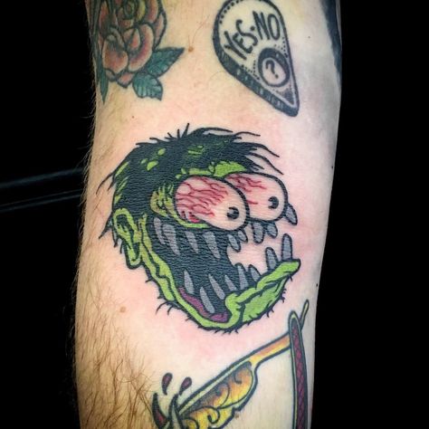 Traditional Monster Tattoo, Sublime Tattoo, Tattoo Catalog, Monster Tattoo, American Traditional Tattoo Ideas, Traditional Tattoo Ideas, Tattoo Apprenticeship, Simple Tattoos For Guys, Saved Tattoo