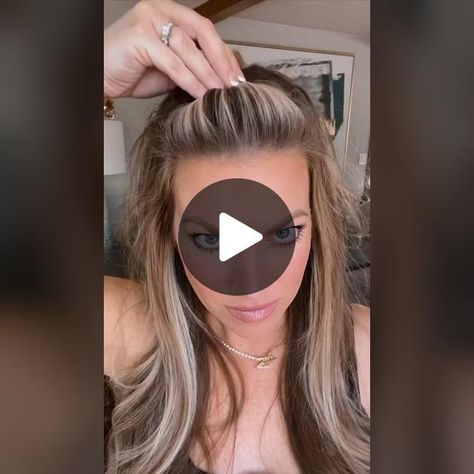 Pouf Hair, Hair Poof, Bump Hairstyles, Hair Puff, Makeup For Moms, Easy Hair Updos, Heatless Hairstyles, Hair Tutorials Easy, Front Hair Styles