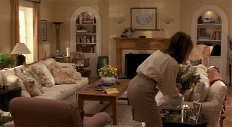 Father Of The Bride Movie, Father Of The Bride House, The Bride Movie, Nancy Myers, Nancy Meyers Movies, 90s Interior, 90s Home, What House, Nancy Meyers