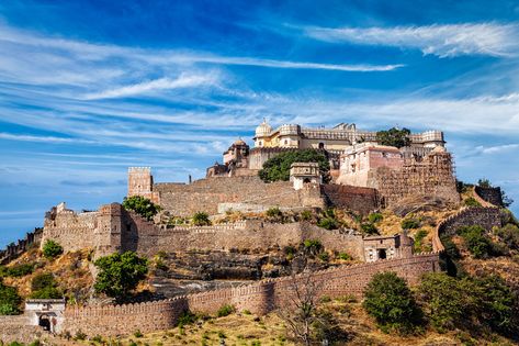 Kumbhalgarh Fort, Wildlife Reserve, Indian Architecture, Tourist Places, Top Hotels, Udaipur, India Travel, Tour Packages, Unesco World Heritage