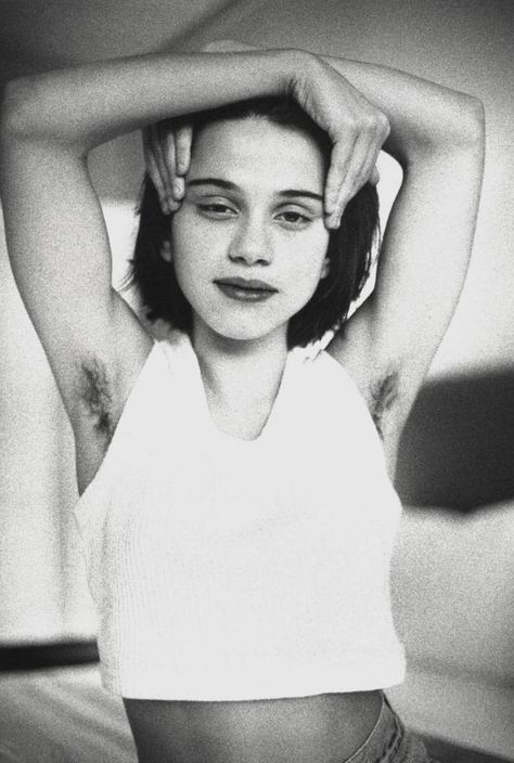 Mathilda Lando, Dark Portrait, Jolie Photo, Famous Women, 인물 사진, Body Hair, Photography Inspo, Body Positivity, Vintage Photos