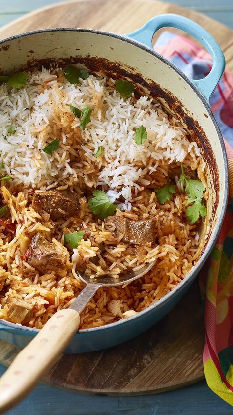 Leftover Lamb Curry, Leftover Lamb Recipes, Pilau Recipe, Lamb Roast Dinner, Leftover Roast Lamb, Lamb Roast Recipe, Leftover Lamb, Workbench Ideas, Lamb Dinner