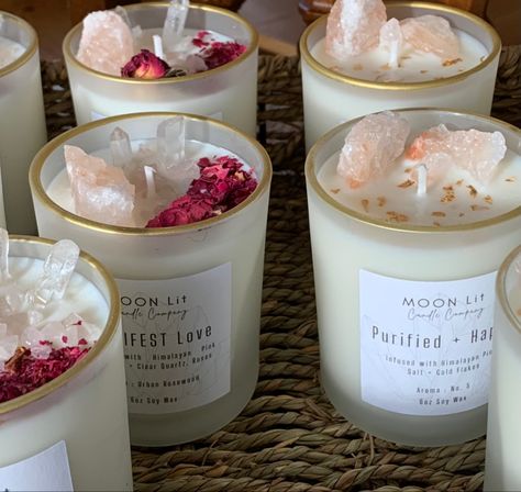 Crystal Infused Candles, Candles With Crystals In Them, How To Make Crystal Candles, Candle Making Aesthetic, Candles Package, Candle Packaging Ideas, Diy Candle Business, Candles And Crystals, Candle Making Party