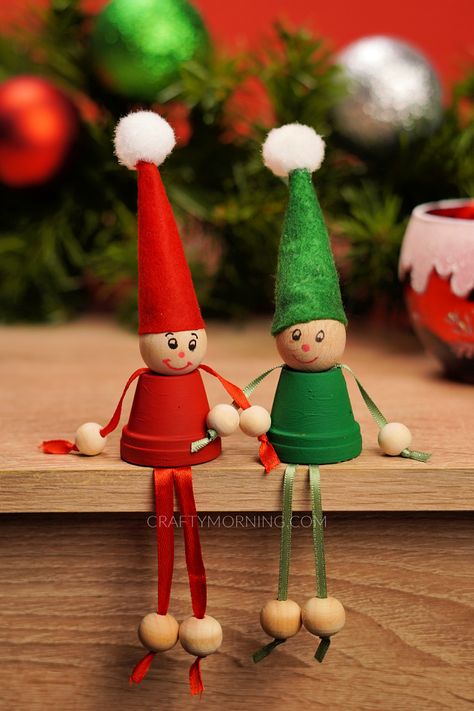 Sitting Mini Flower Pot Elves - Crafty Morning Christmas Craft With Felt, Christmas Craft With Clay Pots, Diy Elves Christmas, Pinecone Elves Diy, Christmas Mini Decorations, Christmas Elves Decorations Diy, Xmas Crafts For Kids To Make, Christmas Pins Diy Craft Ideas, Christmas Elf Diy Crafts