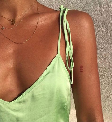 Aesthetic Snow, Ski Aesthetic, Aesthetic Natural, Sunrise Aesthetic, Small Tats, Sky Sunrise, French Summer, Petite Tattoos, Red Ink Tattoos