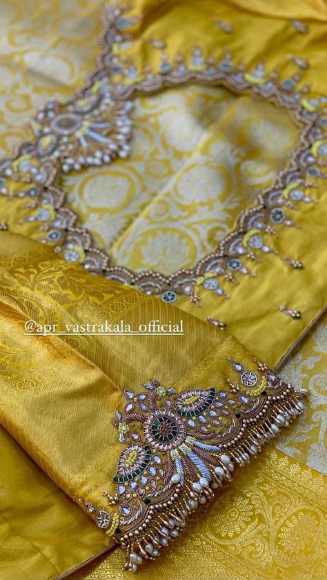 Apr Vastrakala, Embroidered Wedding Dresses, Gold Blouse Designs, Embroidered Bookmarks, Embroidered Ornaments, Embroidered Coasters, Silk Saree Blouse Designs Patterns, Fashionable Saree, Menu Covers