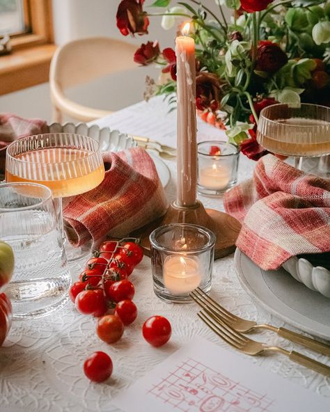 Warm and cozy vibes from a stunning host 🥀 S + B wanted an effortless and romantic ambiance for their night-before Italian welcome dinner @patakranch. Complete with an aperol spritz tower, millefoglie cake, and authentic goodies traveled back from Italy for their guests, the evening was charming in more ways than one. Venue | @patakranch Photo | @hannahquintana Planning + Design | @curatedenver Film | @kellymour__ Floral | @figment_floral Candles | @thetinyhours Specialty Rentals | @eclecti... Millefoglie Cake, Candle Lit Dinner, Floral Candles, Welcome Dinner, Romantic Ambiance, Floral Candle, Candle Light Dinner, Aperol Spritz, Cozy Vibes