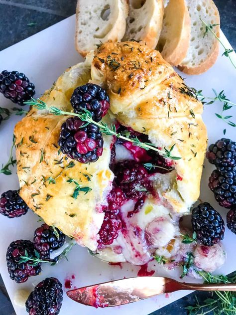 Thyme Blackberry Baked Brie in Puff Pastry Baked Brie With Blackberries, Blackberry Puff Pastry, Blackberry Baked Brie, Pastry Baked Brie, Baked Brie Puff Pastry, Baked Brie In Puff Pastry, Brie In Puff Pastry, Brie Cheese Recipes, Melted Brie